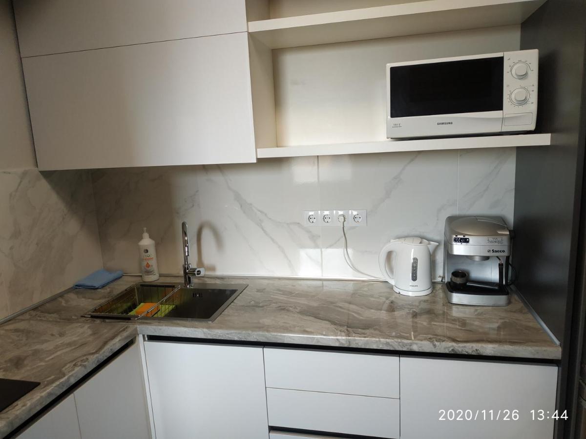 Vip Apartment У Центрі Міста, Новобуджк Театральний,Дуже Простора Rivne Eksteriør billede