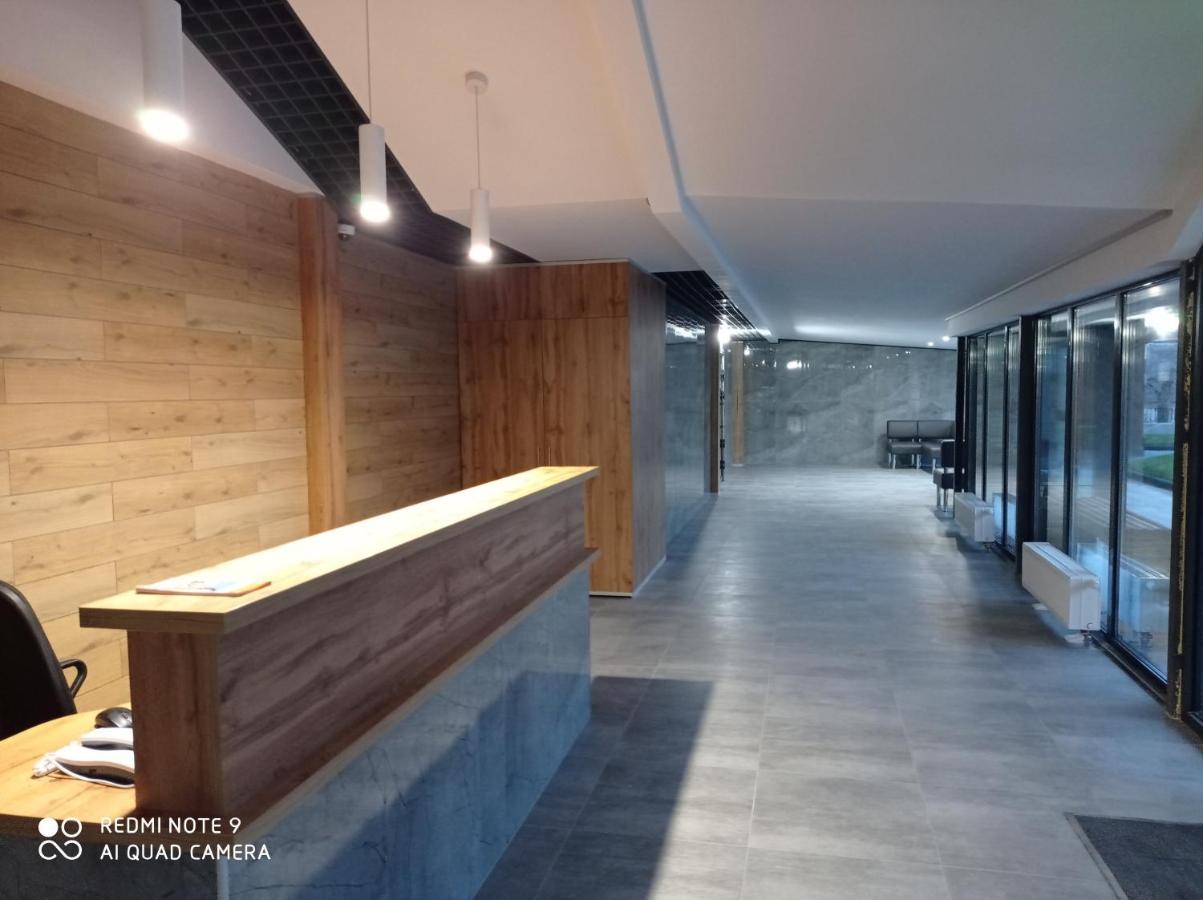Vip Apartment У Центрі Міста, Новобуджк Театральний,Дуже Простора Rivne Eksteriør billede