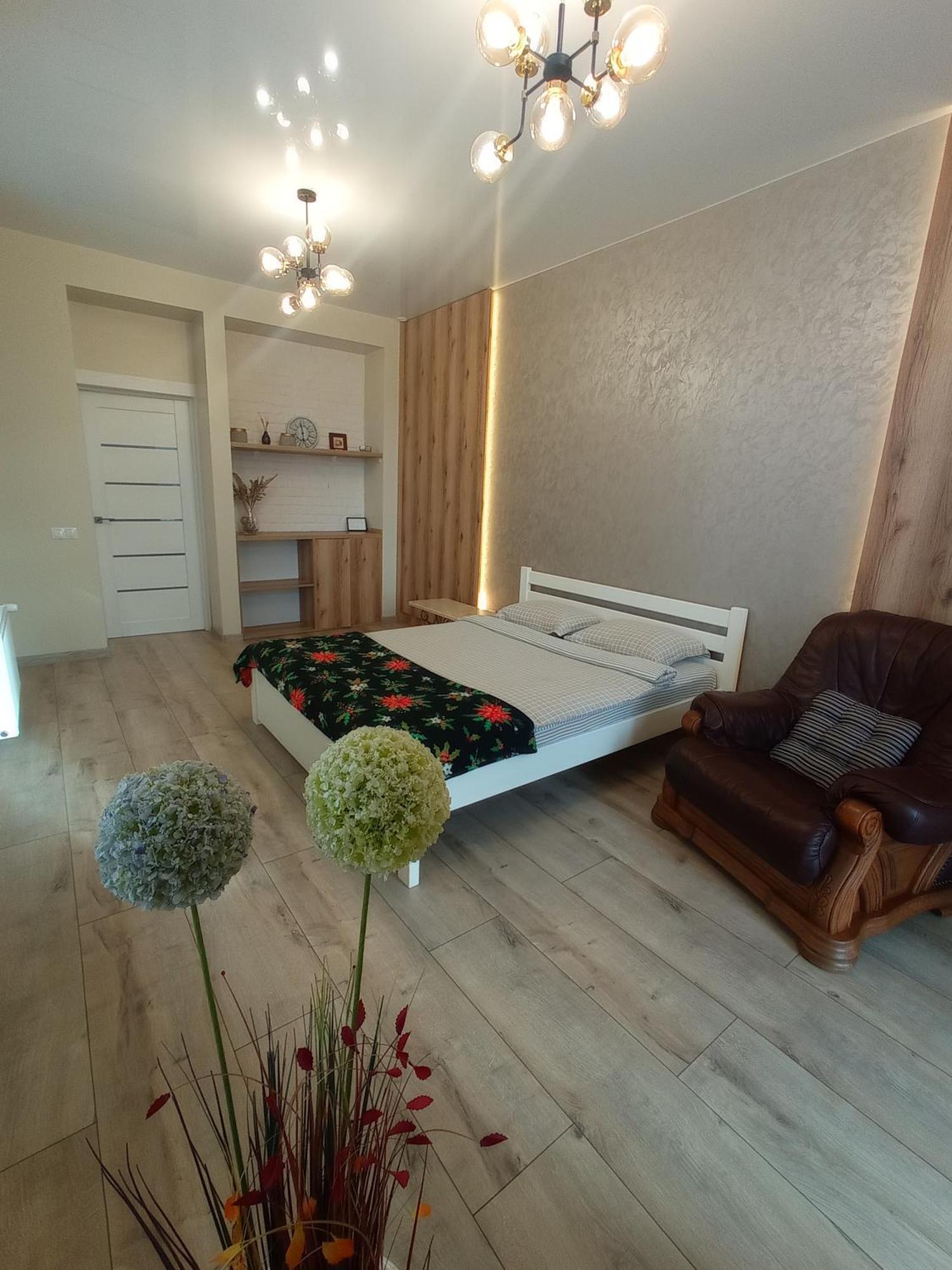Vip Apartment У Центрі Міста, Новобуджк Театральний,Дуже Простора Rivne Værelse billede